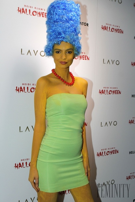 Emily Ratajkowski ako Marge Simpson