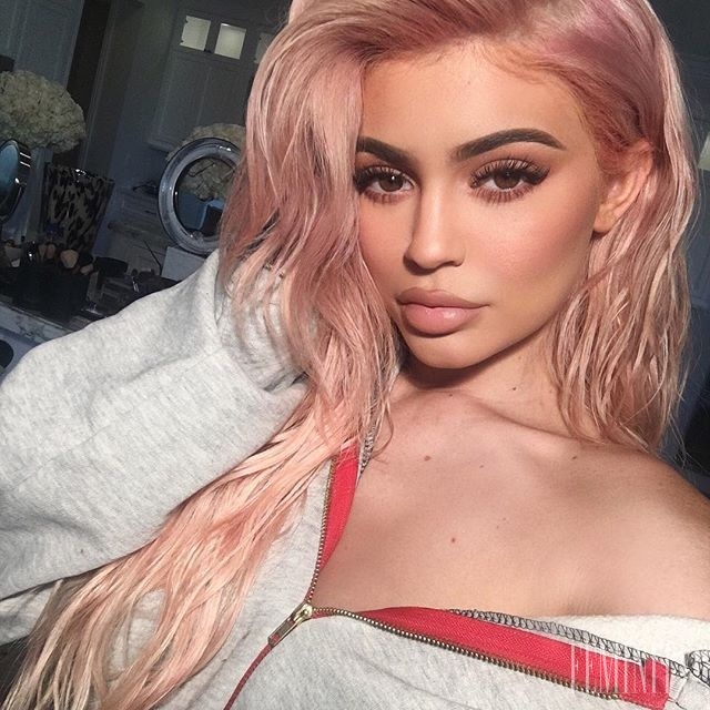 Kylie Jenner už ako 16-ročná podstúpila úpravu pier