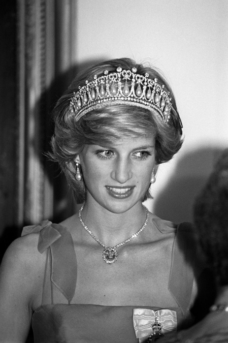 Lady Diana s Lover's Knot Tiara