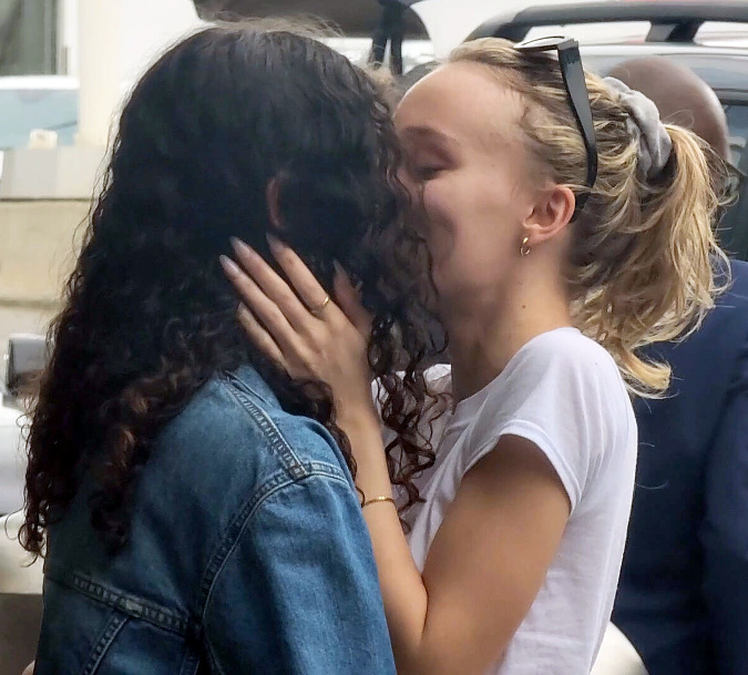 Lily-Rose Depp a Danielle Balbuena