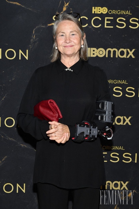 Ocenená herečka Cherry Jones sa vo filme predstaví ako Lenniena stará mama. 