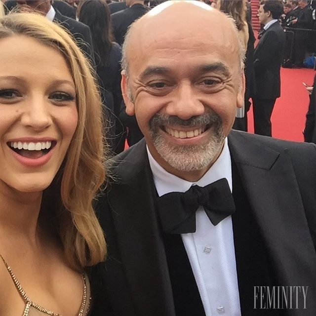 Tehotná Blake Lively zaznamenáva takmer každý svoj pohyb, a tak fanúšikom ponúka prehľad toho, kam chodí a s kým sa v Cannes stretáva