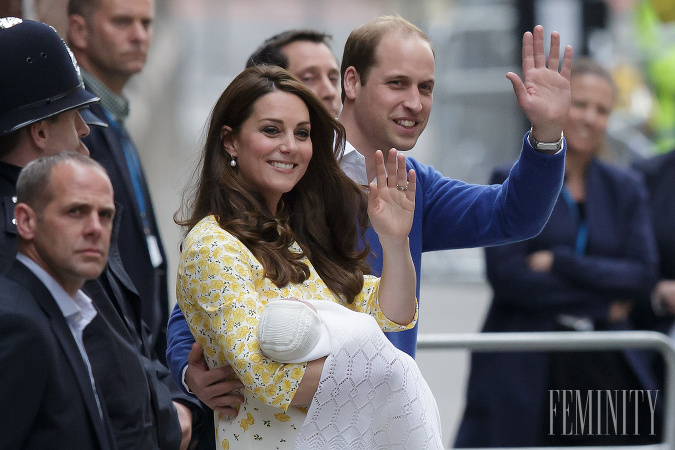 Kráľovská rodina sa teší z malej princeznej