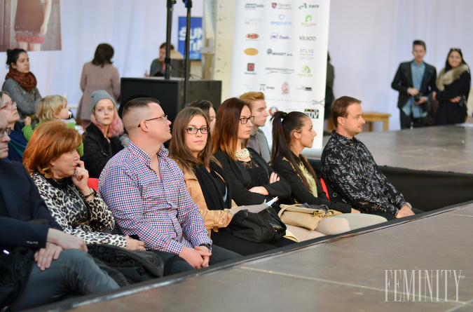 Fashion Show recyklovanej módy a ekológia zaujímajú aj slávnu návrhárku Lýdiu Eckhardt, ktorá ponúkla svoje modely do tejto netradičnej módnej prehliadky.