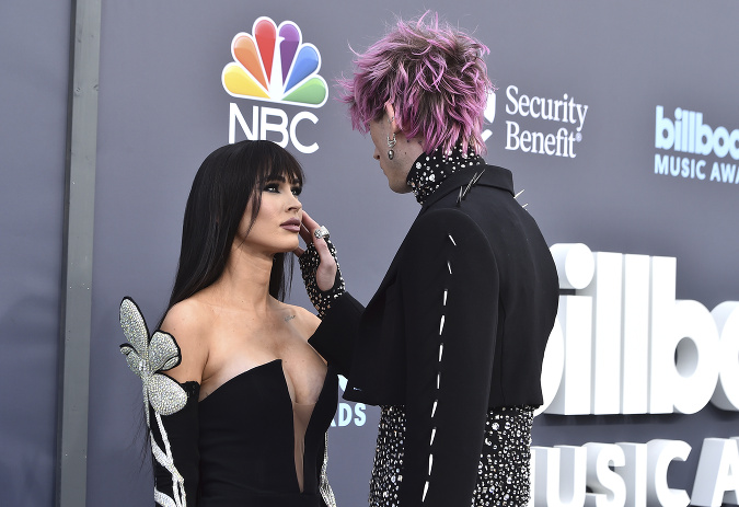 Megan Fox a Machine Gun Kelly na Billboard Music Awards 2022