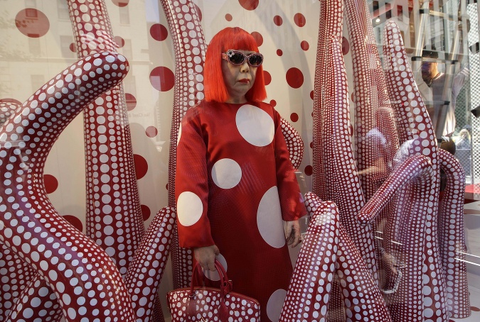 Yayoi Kusama má v módnom dome Louis Vuitton veľké slovo