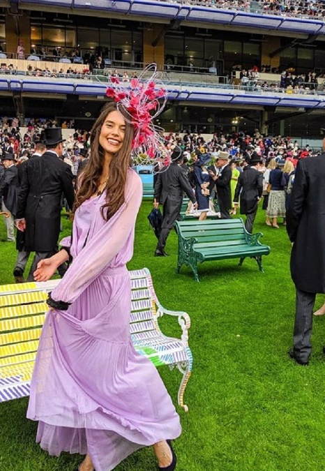 Na instagrame sa Sarah pred pár dňami pochválila aj jednou momentkou, fotografiou z podujatia Royal Ascot