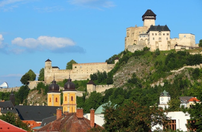 Výrazná dominanta Považia v sebe ukrýva vzrušujúcu históriu.