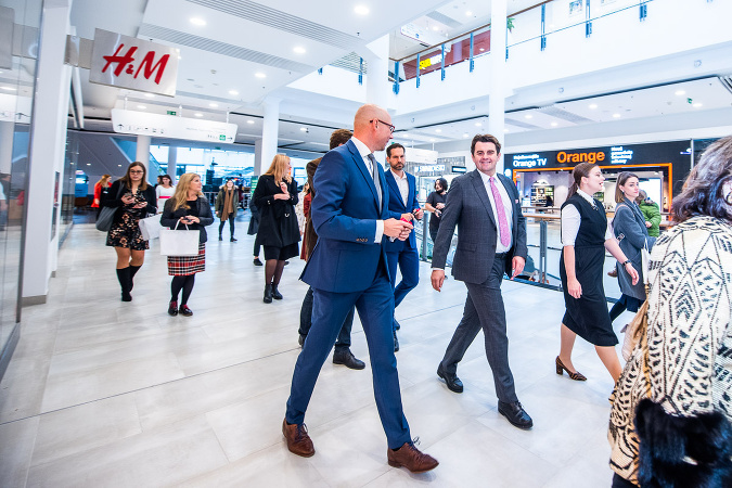 Polus City Center sa oficiálne zmenil na VIVO