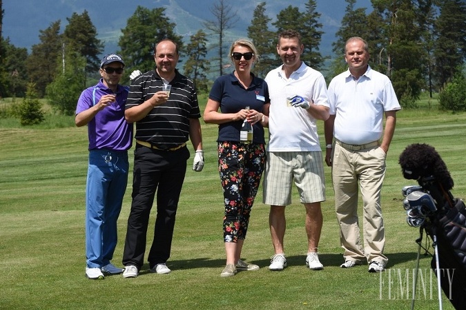 K dispozícii malým či veľkým neboli iba golfoví tréneri, ale aj vizážistky z Mary Kay, voľný mali aj vstup do wellness centra hotela International, či jazdy najnovšieho modelu VOLVO XC90